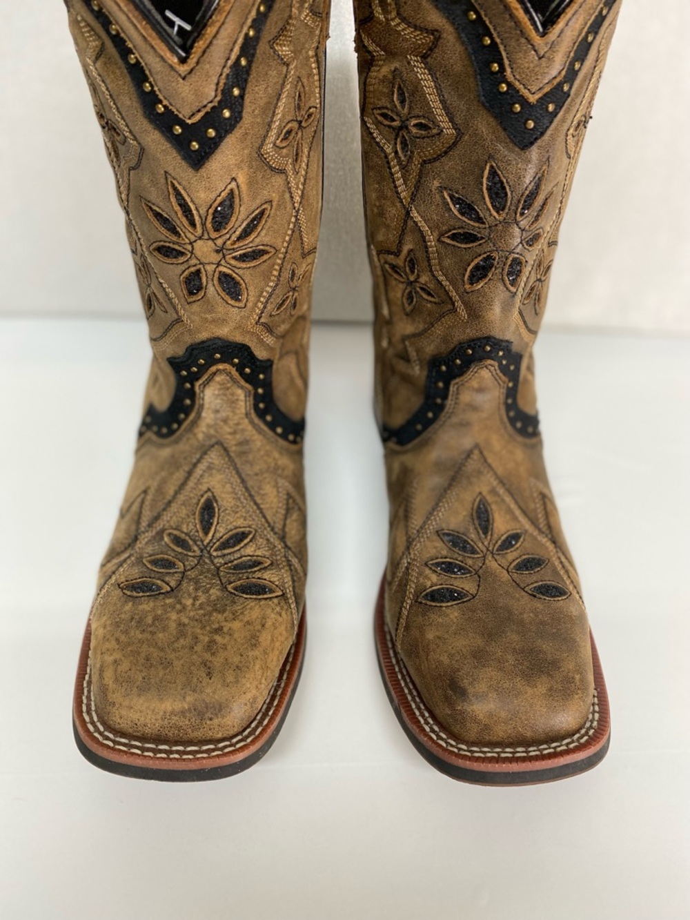 Laredo Women's Bouquet Western Boots 9M Square Toe Embroidery Studded Sparkle